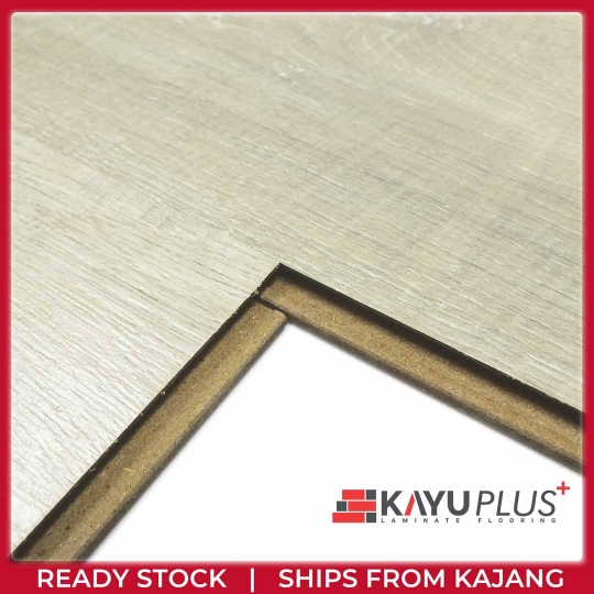 Sàn Gỗ Công Nghiệp Chịu Lực Cao Bền Bỉ | 581 Hickory Wood | KayuPlus